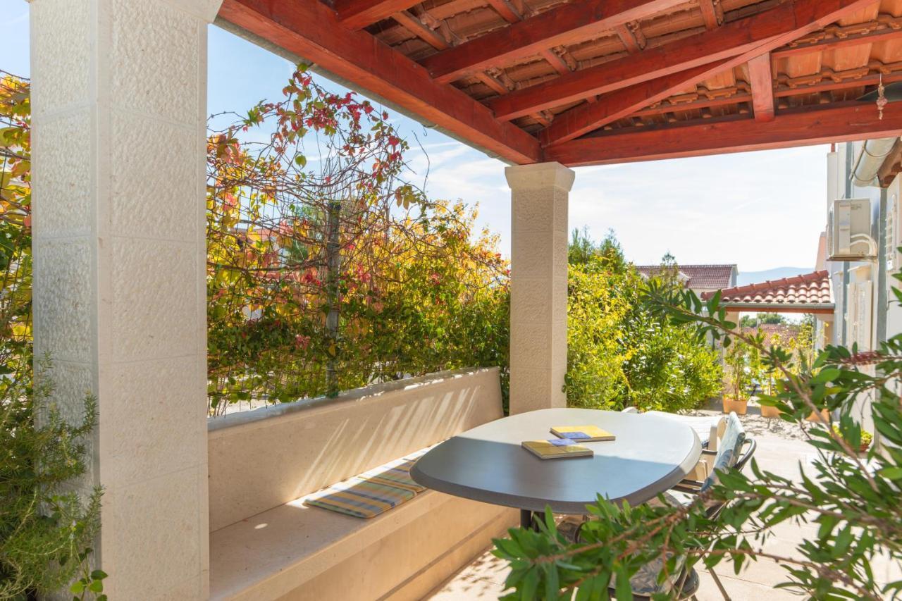 Apartments Lux Bol Dış mekan fotoğraf