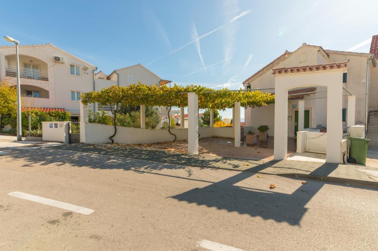 Apartments Lux Bol Dış mekan fotoğraf